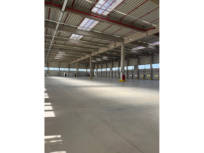 Procurement and project management expansion of DHL parcel distribution center in Cologne
